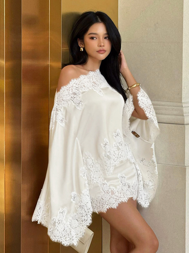 Elegant Lace Patchwork Women's - Winter Wear Clothes 评论和价格